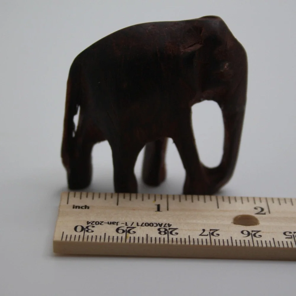 Hand Carved Wooden Elephant Figurine‎ Small Animal Statue Home Decor Shelf